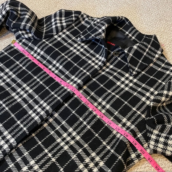 NWT Coat Black & White Plaid - Picture 9 of 11